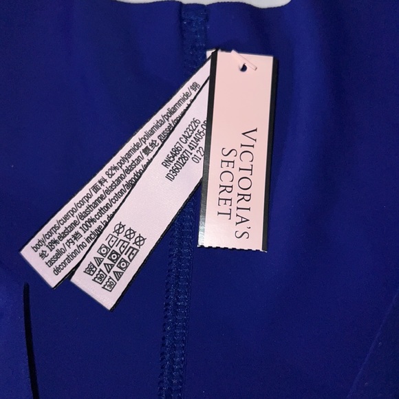 Victoria's Secret No Show Foil Cheeky Panty XL - Picture 9 of 10